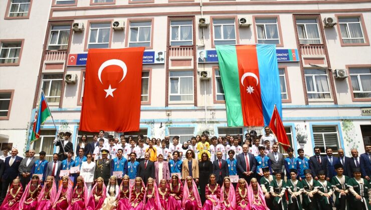 Azerbaycan’da 19 Mayıs Atatürk’ü Anma, Gençlik Ve Spor Bayramı Kutlandı
