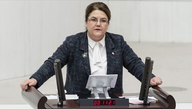 Bakan Yanık, Afet Sonrası Aile Odaklı Çalışmalar ve Türk Dünyası Dayanışması Paneli’nde Konuştu