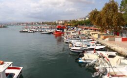 Tekirdağlı Balıkçılar Poyraz Nedeniyle 2 Gündür Denize Çıkamıyor