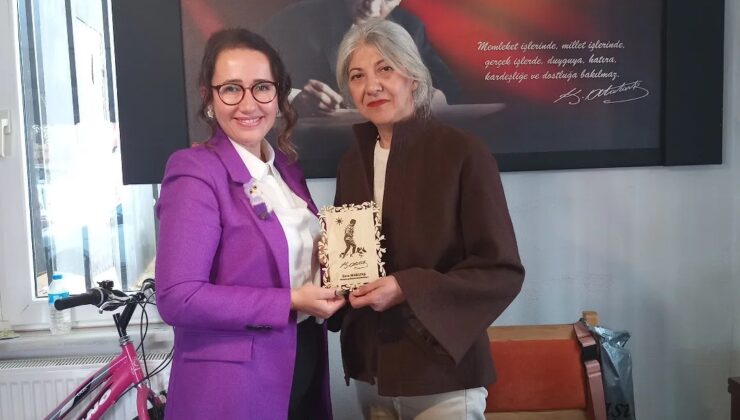 İYİ Parti Kırklareli Merkez İlçe Başkanı Özçelik Karakaş Mahallesi Muhtarı ile Görüştü