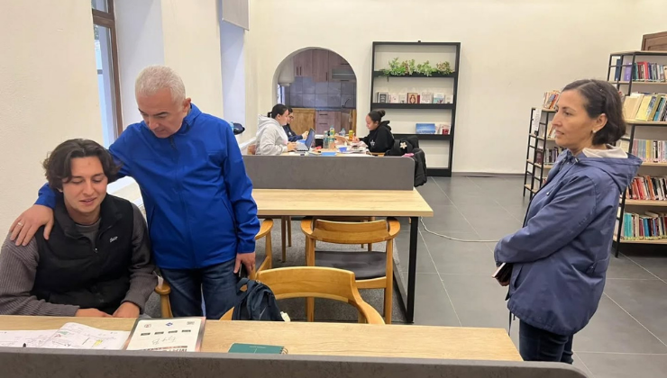Vali Turan Halk Kütüphanesini Ziyaret Etti!