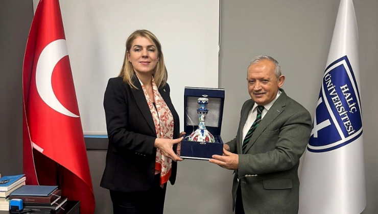 Rektör Prof. Dr. Rengin Ak, Prof. Dr. Mustafa Aykaç’ı Ziyaret Etti!