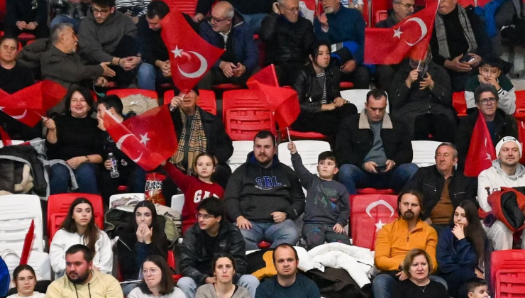 Vali Turan Kırklareli Belediyesi FBO Kadın Basketbol Takımını Tebrik Etti!