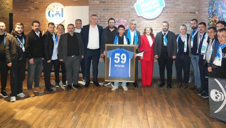 Ergene Belediye Başkanı Müge Yıldız Topak, Ergene Velimeşespor’a Destek Verdi!