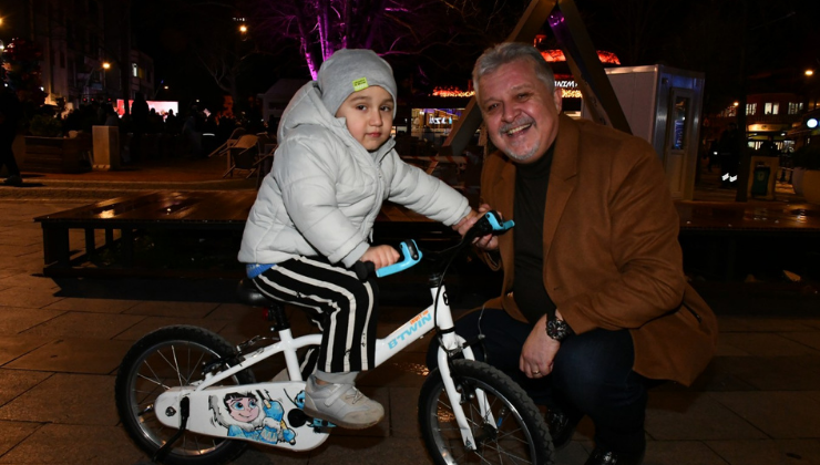 ‘Mahallede Ramazan Eğlenceleri’ Zübeyde Hanım Parkı’nda Başladı!