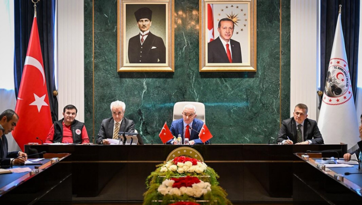 Vali Turan Vatandaşlarla Görüşmeye Devam Ediyor!