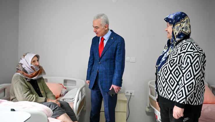 Vali Turan Huzurevi Sakinleriyle Bir Araya Geldi!