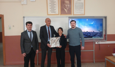 Birinci Olan Öğrencilere Ödülleri Verildi!