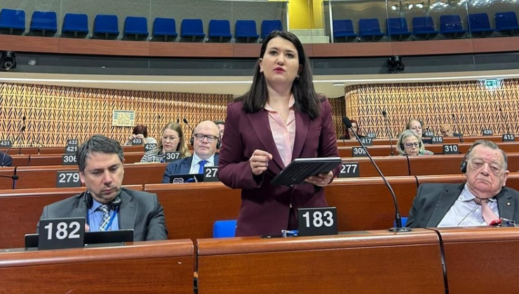 Gökçe Gökçen, Şiddet ve Nefret Söylemine Karşı Konuşma Yaptı!