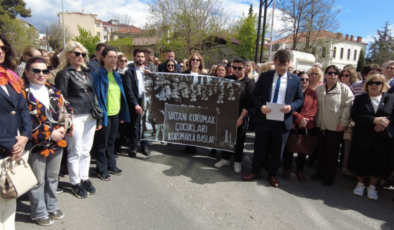 Cumhuriyet Halk Partisinden Sessiz Yürüyüş!