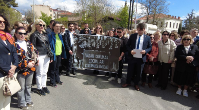 Cumhuriyet Halk Partisinden Sessiz Yürüyüş!