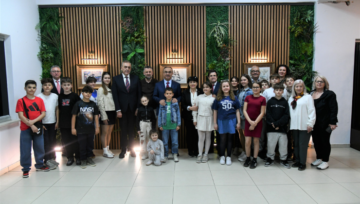 Vali Soytürk Kosova Cumhuriyeti’nden Gelen Öğrencilerle Bir Araya Geldi!