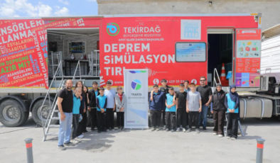 Gezici Deprem Simülasyon TIR’ı, Selimiye Meydanı’nda Vatandaşlara Hizmet Verdi!