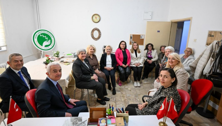 Vali Turan Türk Anneler Derneği Kırklareli Şubesi Başkanlığını Ziyaret Etti!