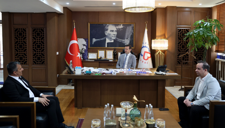 Kent Konseyi Yönetimi Başkan Akay’ı Ziyaret Etti!