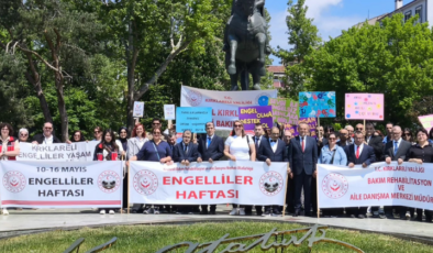 Engelliler Haftası Çelenk Sunma Töreniyle Açıldı!