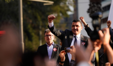 Ulaş Karasu, 1 Mayıs Emek ve Dayanışma Gününe Dikkat Çekti!