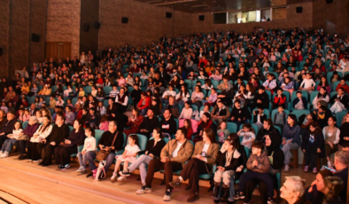“TGSA Kabare” çocuk tiyatrosu, Süleymanpaşalı Miniklerden Tam Not Aldı!