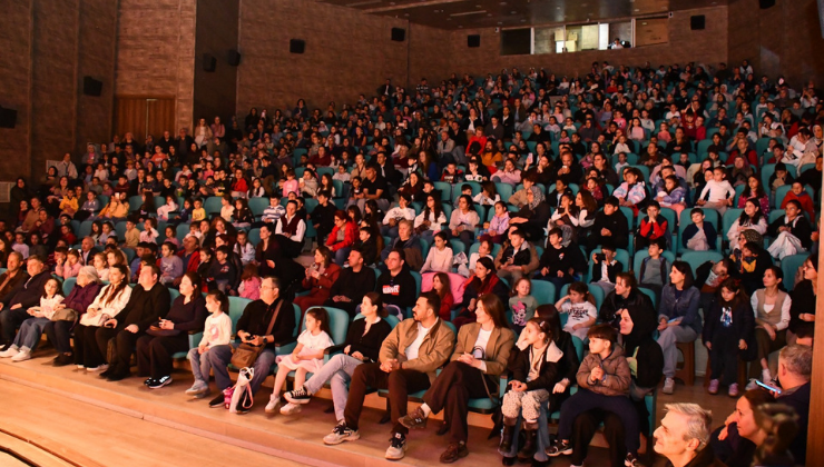 “TGSA Kabare” çocuk tiyatrosu, Süleymanpaşalı Miniklerden Tam Not Aldı!