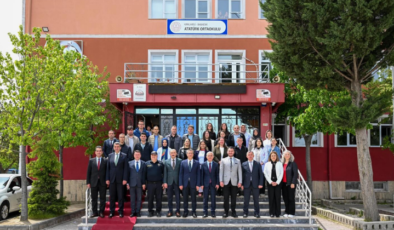 Vali Turan Öğrencilerle Bir Araya Geldi!