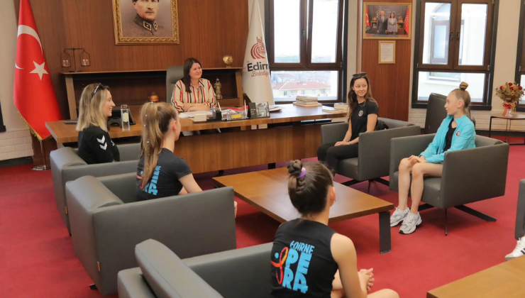 Filiz Gencan Pera Cimnastik Spor Kulübü Sporcularını ve Antrenörlerini Ağırladı!