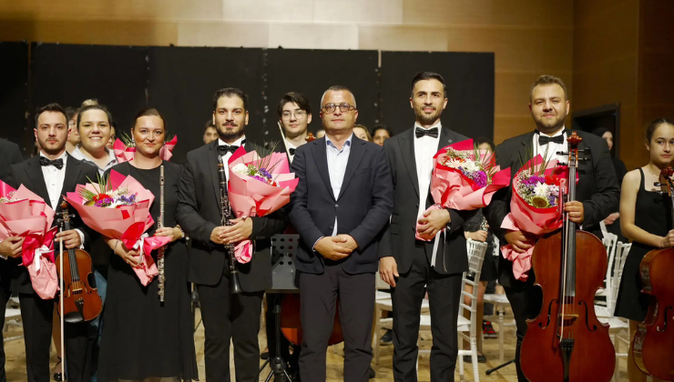 Edirne Belediyesi Konservatuvarı Öğrencileri Yılsonu Konserinde Sahne Aldı!