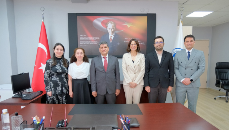 Fen Edebiyat Fakültesinde Devir Teslim Töreni Düzenlendi!