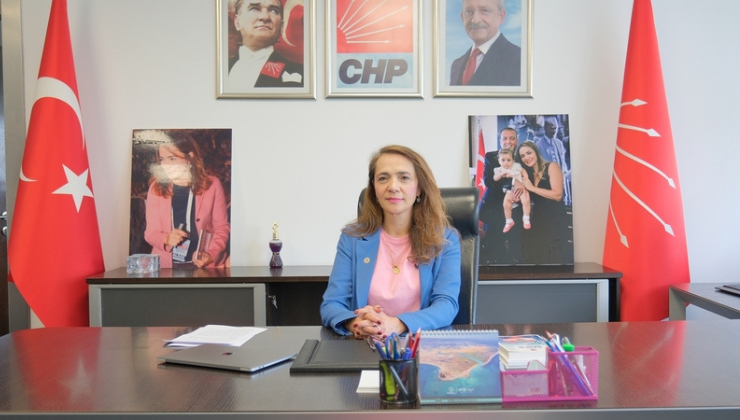 Gamze Akkuş İlgezdi “Emekli Açlık Sınırının Altında Can Çekişiyor!”
